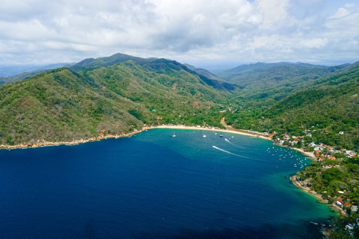 Entdecken Sie dieses authentische Strandparadies: Verabschieden Sie sich von Puerto Vallarta!