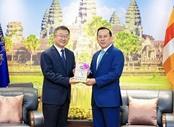 Cambodian tourism minister makes courtesy call to Shanxi’s director-general of foreign affairs